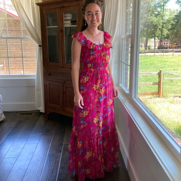 Old Navy Dresses & Skirts - Old Navy Fuschia Floral Print Maxi Dress, Size S